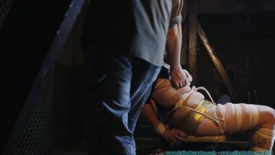 FutileStruggles – Riley Janes Hogtie Test 3.wmv